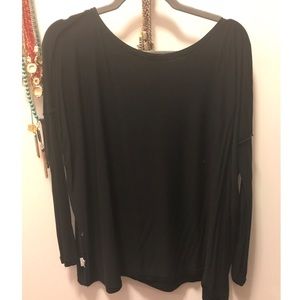 Black Long-Sleeve Piko Top